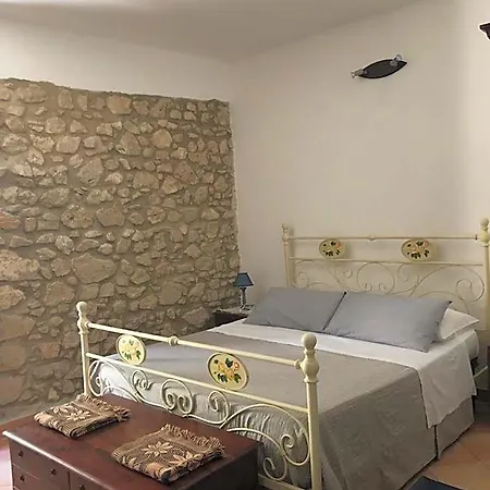 Hotel Il Minotauro A 5 Minuti Da Popoli Corfinio