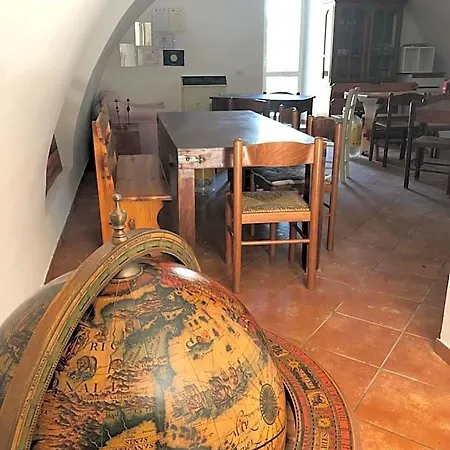 Il Minotauro A 5 Minuti Da Popoli Hotel *