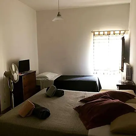 Il Minotauro A 5 Minuti Da Popoli Hotel *