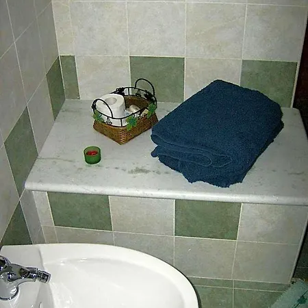 Il Minotauro A 5 Minuti Da Popoli Hotel
