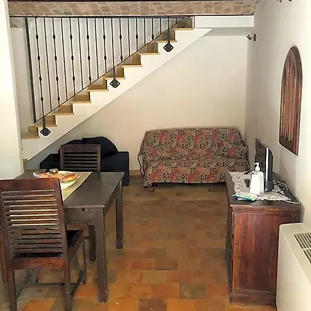 Hotel Il Minotauro A 5 Minuti Da Popoli Corfinio